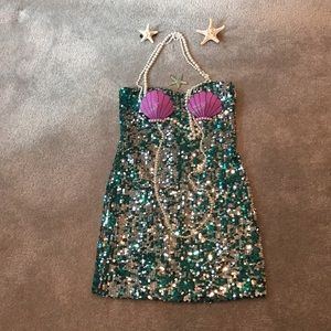Mermaid Dress and Accessories